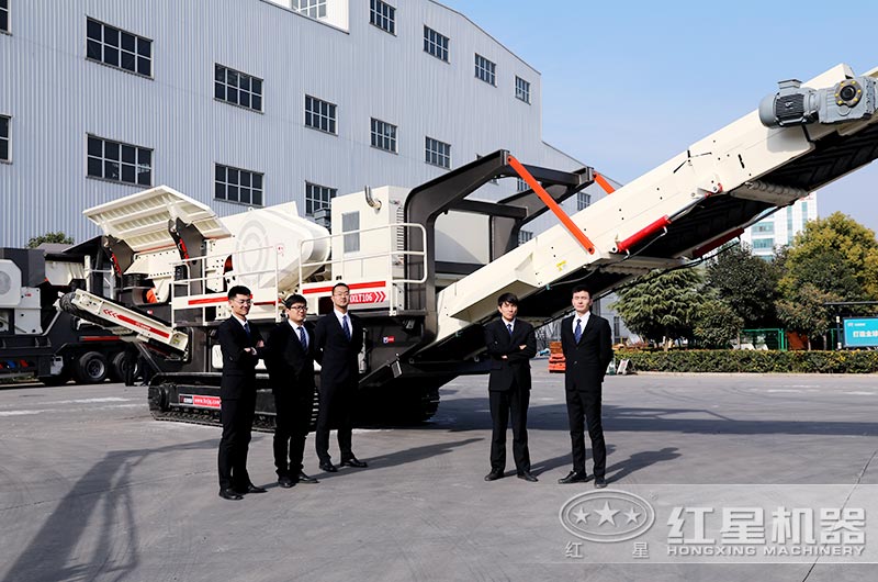 紅星機(jī)器客戶到廠參觀試機(jī)圖
