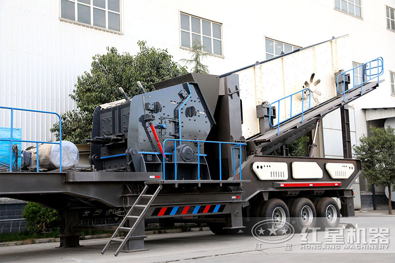 車載流動反擊式破碎機(jī)